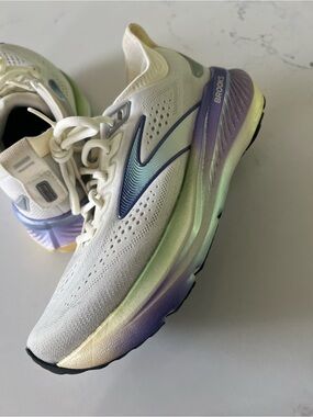 Brooks Women's White Running Shoes with Pastel Purple, Green and Yellow Accents